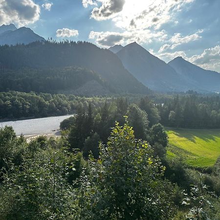 Alpenmotel Saeuling Pinswang Bagian luar foto